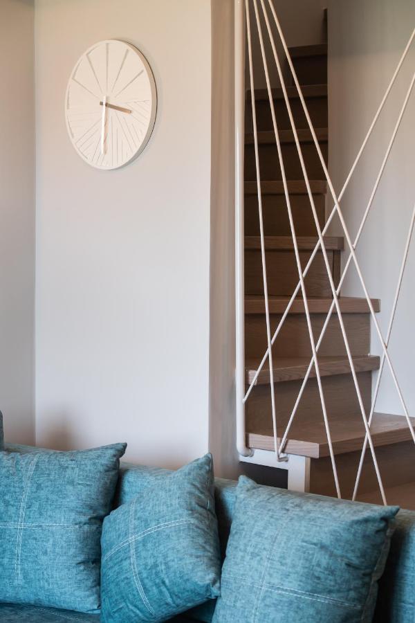 Bianco Stylish Maisonette Nikiana Exteriör bild